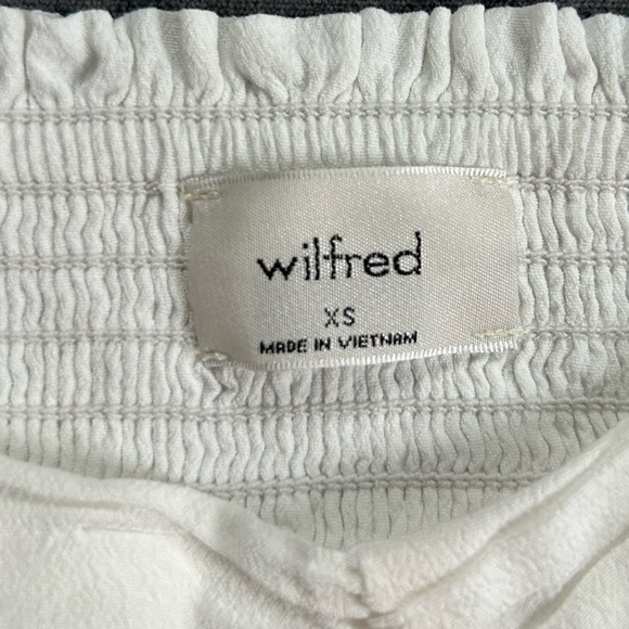 Aritzia Wilfred Long sleeve - Picture 3 of 5